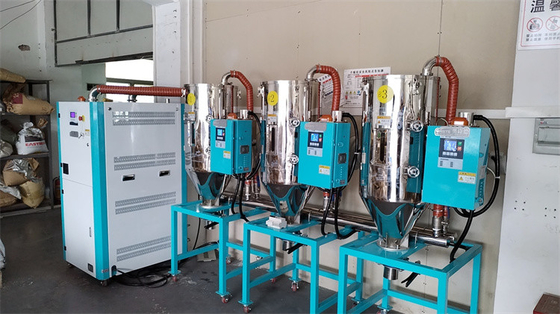 دستگاه خشک کن مواد Hopper برای خشک کردن پلاستیک 4000 لیتری در دقیقه